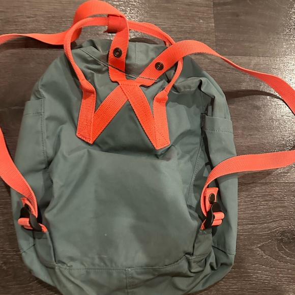 Backpack - Picture 2 of 2